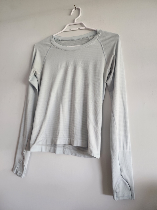 lululemon athletica Tops - 💙 Lululemon Swiftly Tech Long-Sleeve Shirt 2.0 | Size 6 | Light Blue